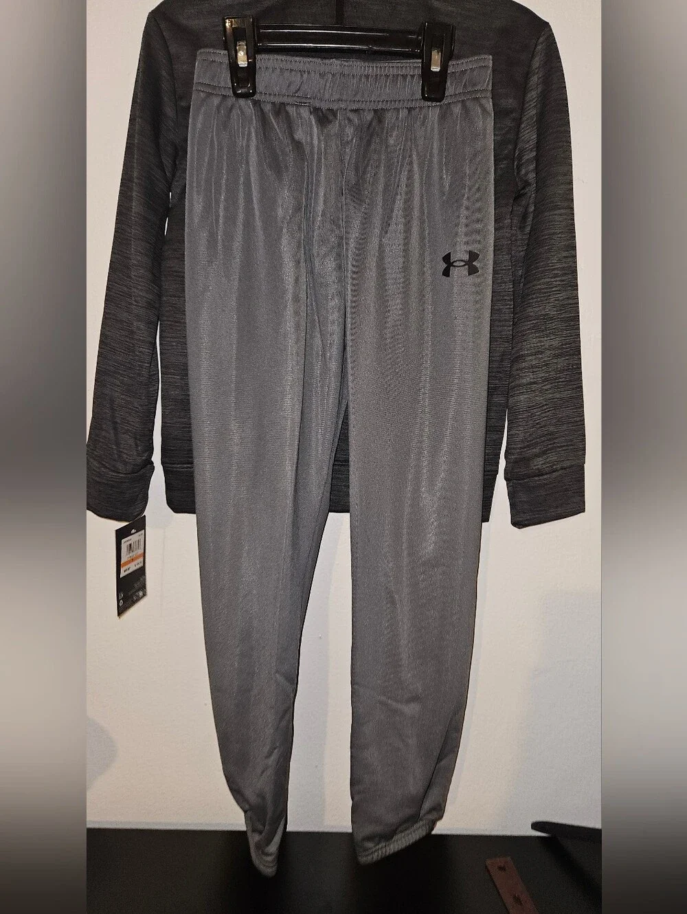 Under Armour Kids Dark Gray Heather Jogger Set
